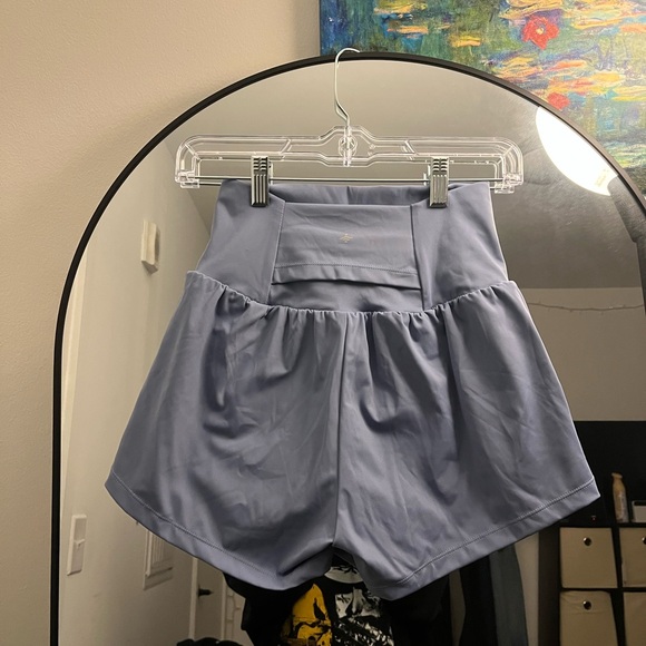HALARA Women's High-Waisted Light Blue Shorts - Picture 3 of 4